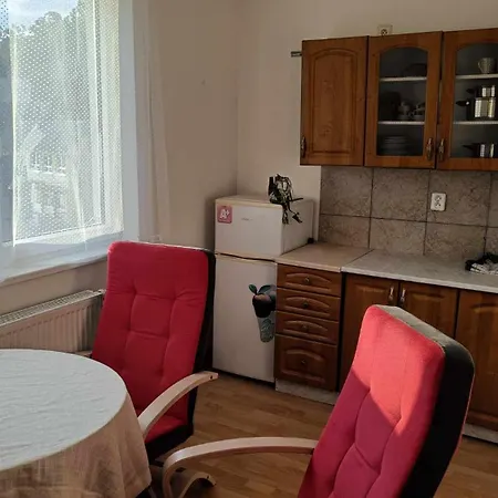 Hobiti Doupe Apartment Strazisko Exterior photo